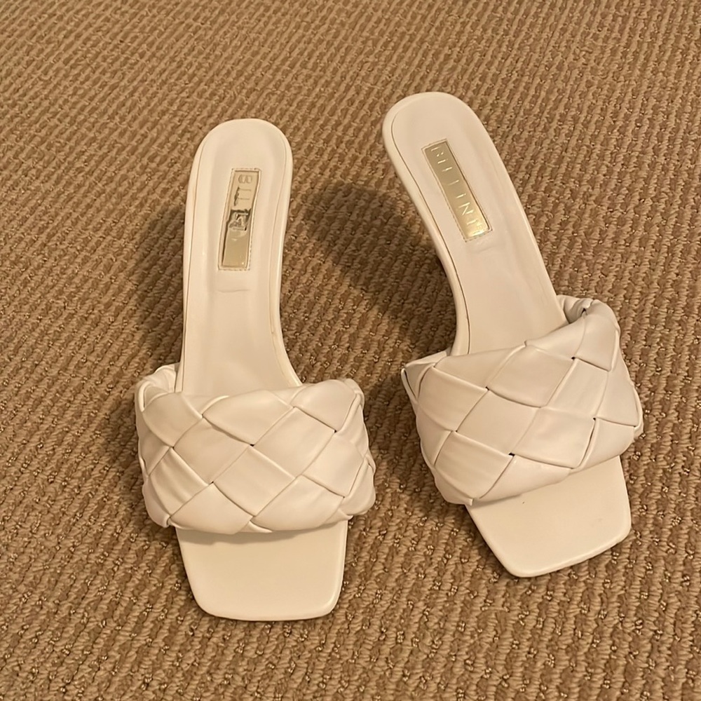Size 9 braided white heals
